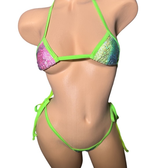 Microkini Exotic Dancewear - Picture 1 of 2